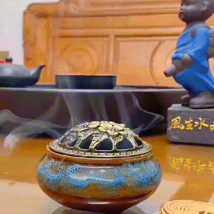 1712920412394839.gif 1.gif